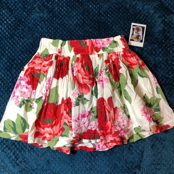 Abercrombie & Fitch Skirt - Picture 2 of 5